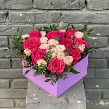 Цветочная композиция из Розы в коробке в Глажево