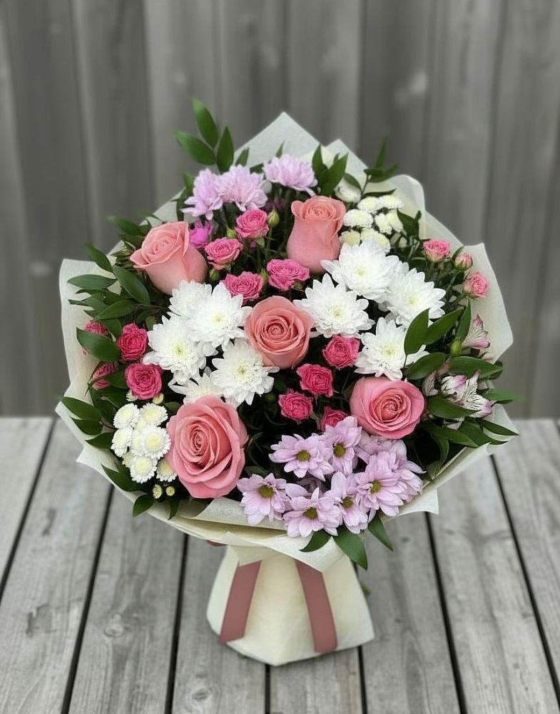 Букет цветов из: Альстромерии, Гвоздики, Розы и Хризантемы в Глажево