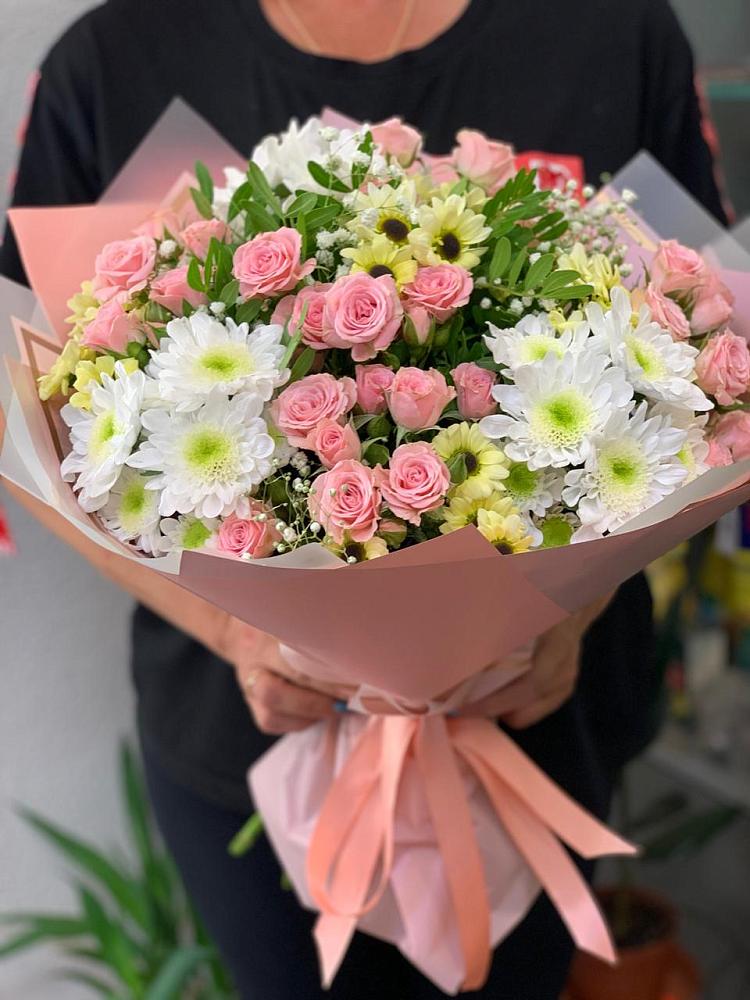 Букет цветов из: Розы и Хризантемы в Глажево