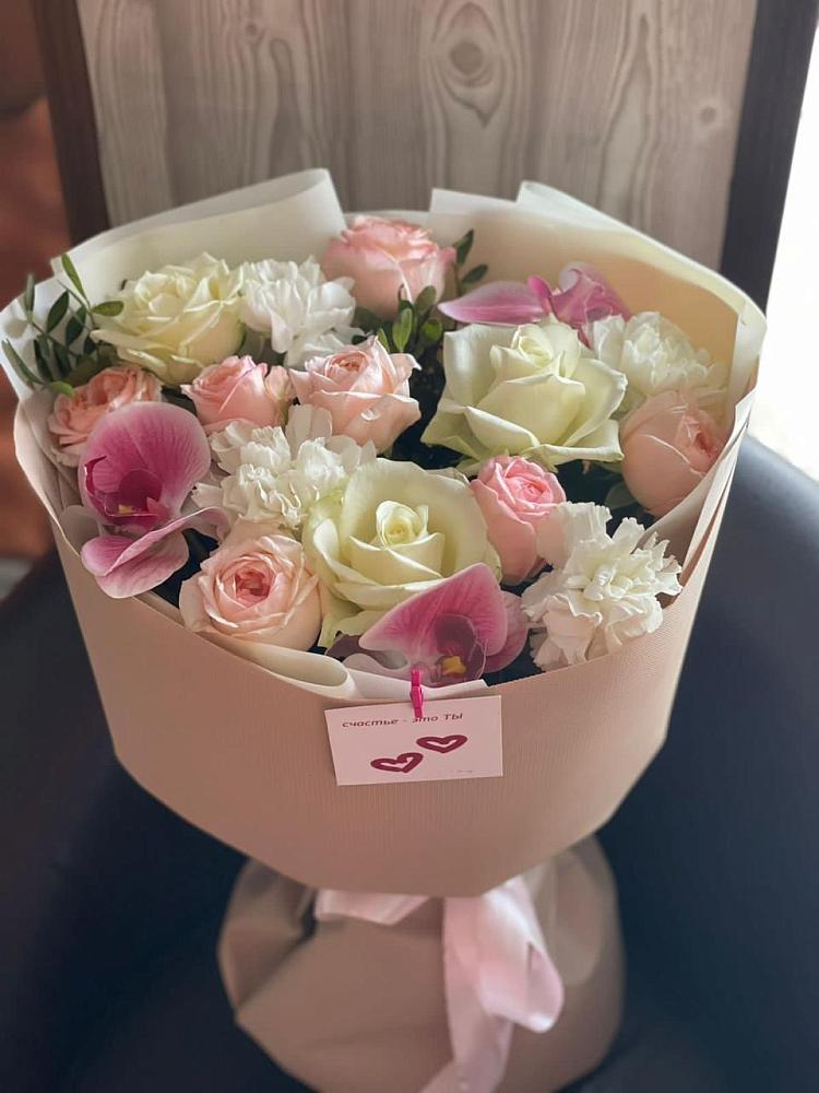 Букет цветов из: Орхидеи, Розы и Гвоздики в Глажево