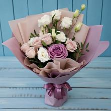 Букет цветов из:  Розы и Лизиантусы #REPLACE_PRED# Глажево