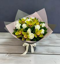 Букет цветов из:  Орхидеи и Розы в Глажево