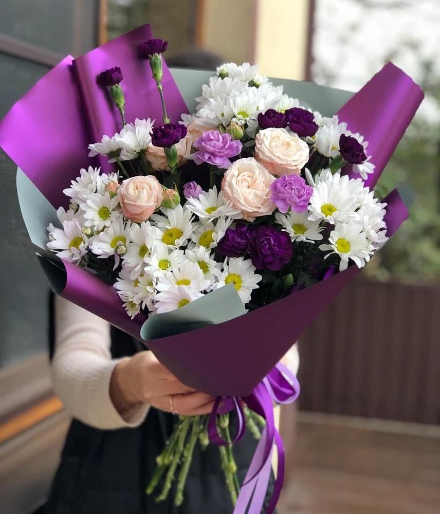 Букет цветов из: Хризантемы, Гвоздики и Розы в Глажево