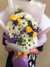 Букет цветов из:  Ирисы, Хризантемы и Розы #REPLACE_PRED# Глажево