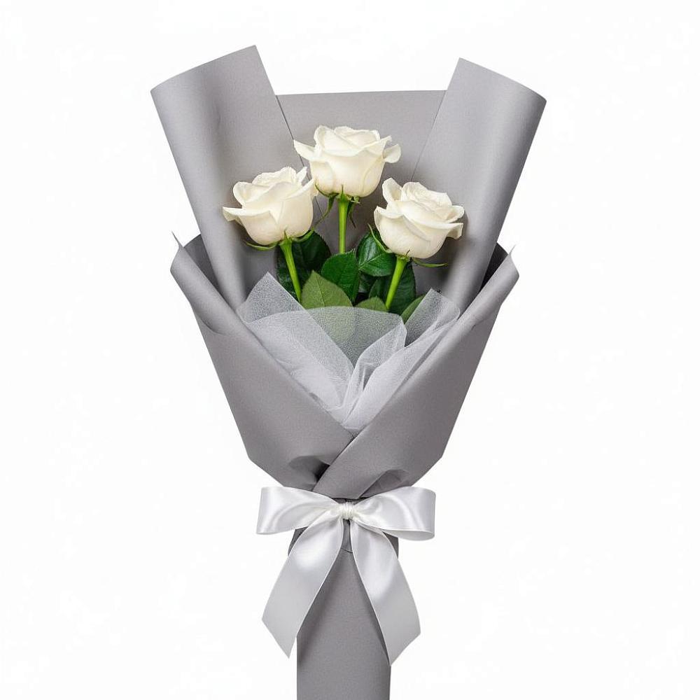 Букет 3 белые розы в Глажево