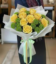 Букет цветов из:  Хризантемы и Розы в Глажево