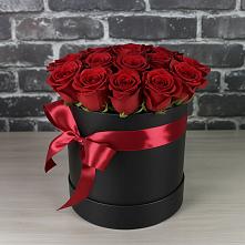 Цветочная композиция из Розы в шляпной коробке #REPLACE_PRED# Глажево