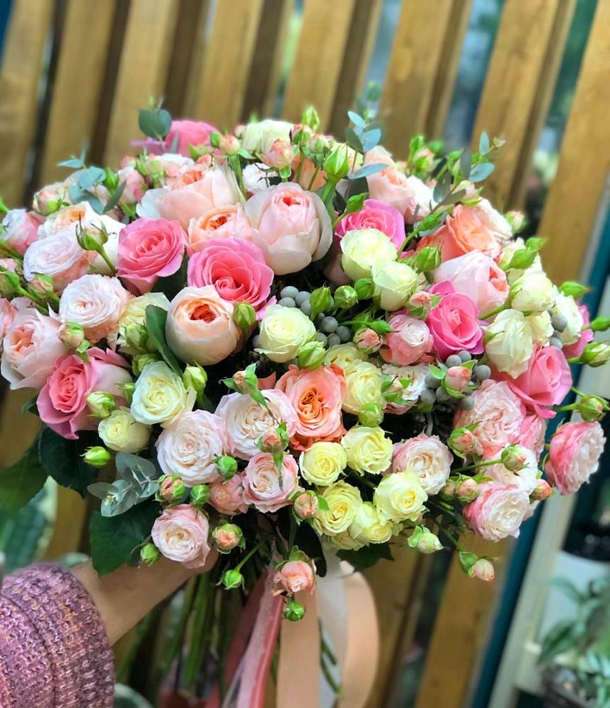 Букет цветов из: Розы в Глажево