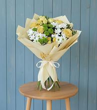 Букет цветов из:  Хризантемы и Розы в Глажево